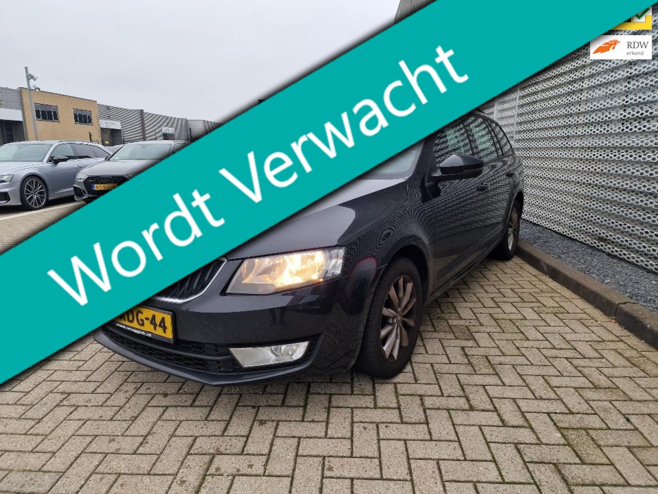 Skoda Octavia Combi - 1.2 TSI 105pk Clima Navi PDC 1e eig. Historie - AutoWereld.nl