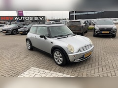 MINI One - 1.6 Pepper airco LM panodak