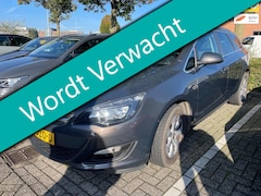 Opel Astra Sports Tourer - 1.4 Turbo 120pk Airco Cruise Navi PDC 1e eigenaar