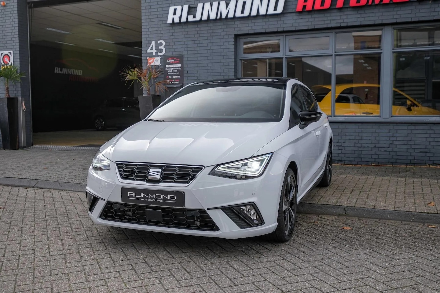 Seat Ibiza - 1.5 TSI FR 150PK |Pano|Keyless|Led |ACC|Carplay| - AutoWereld.nl