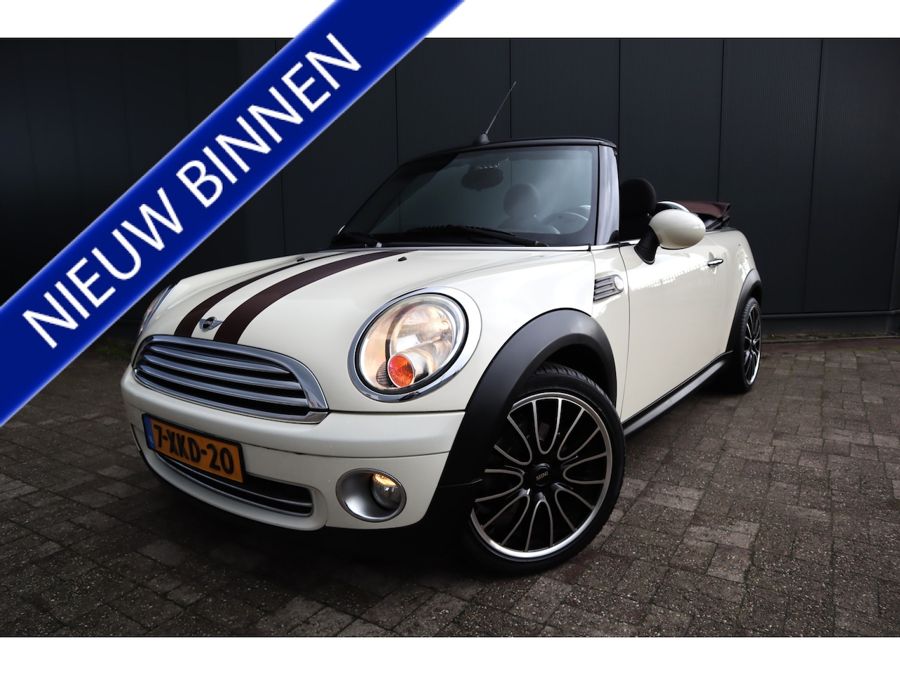 MINI Cabrio - Mini 1.6 Cooper 120 PK Airco  Pdc.  Etc. - AutoWereld.nl