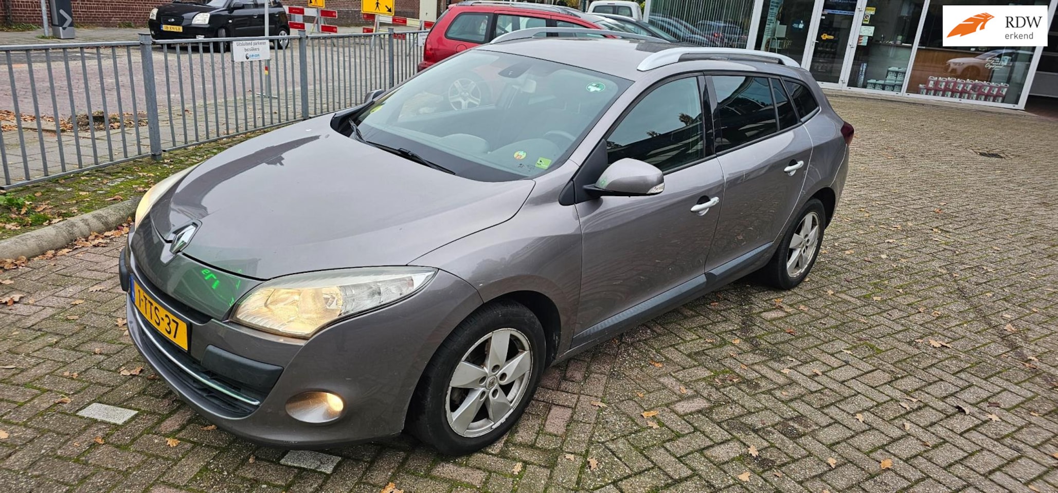 Renault Mégane Estate - 1.5 dCi Dynamique 1.5 dCi Dynamique - AutoWereld.nl