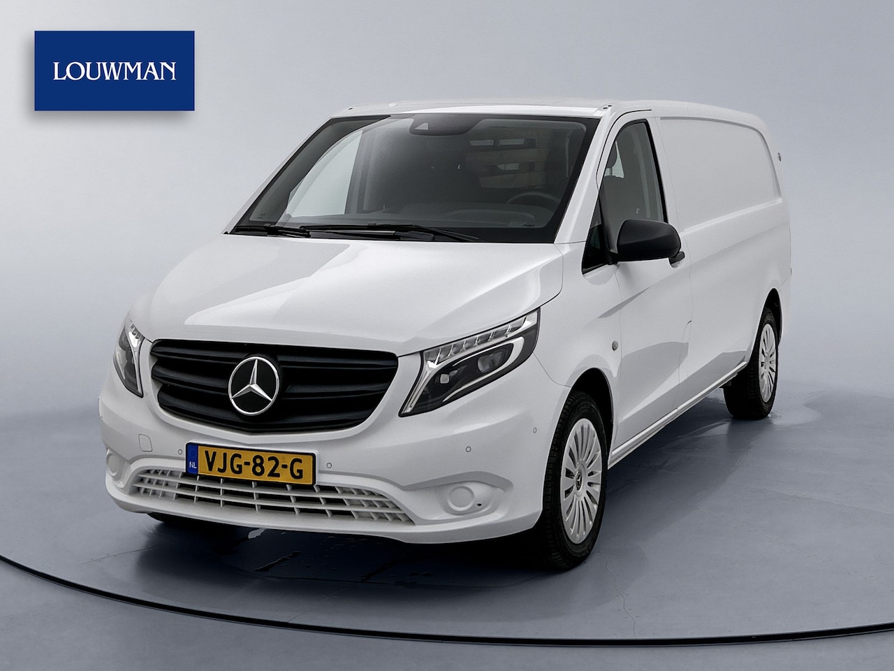 Mercedes-Benz Vito - 119 CDI Extra Lang 4x4 LED Koplampen Navigatie Apple Carplay/Android Auto Achteruitrijcame - AutoWereld.nl