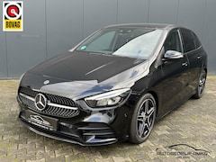 Mercedes-Benz B-klasse - 180 Business Solution AMG / AUTOMAAT / DAB / CAMERA