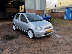 Toyota Yaris - 1.3-16V VVT-i YORIN 5 deurs Airco Trekhaak