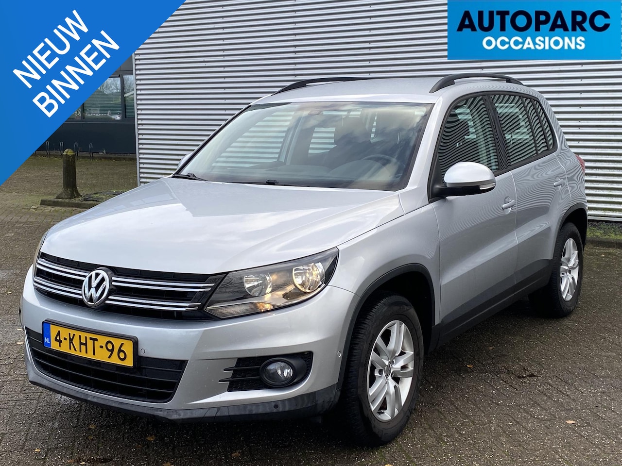 Volkswagen Tiguan - 1.4 TSI Comfort&Design ,PARKEER ASSISTENT, AIRCO, NAVI, INKLAPBARE TREKHAAK, VOLLEDIG ONDE - AutoWereld.nl