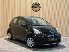 Toyota Aygo - 1.0 VVT-i Now 5-DEURS, AIRCO, BJ 2014, ELECTR RAMEN