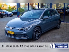 Volkswagen Golf - 1.4 eHybrid Style | Prijs rijklaar incl. 12 mnd garantie | IQ Light Memory stoel Schuifkan