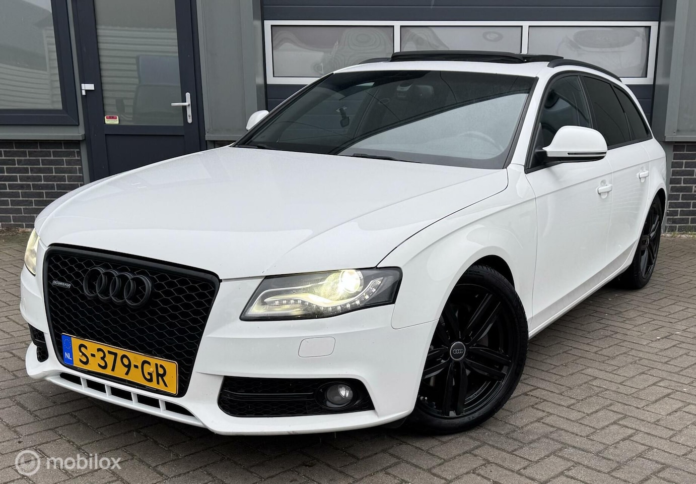 Audi A4 Avant - 2.0 TFSI quattro/ YOUNGTIMER/S-LINE/ O. HIST. - AutoWereld.nl