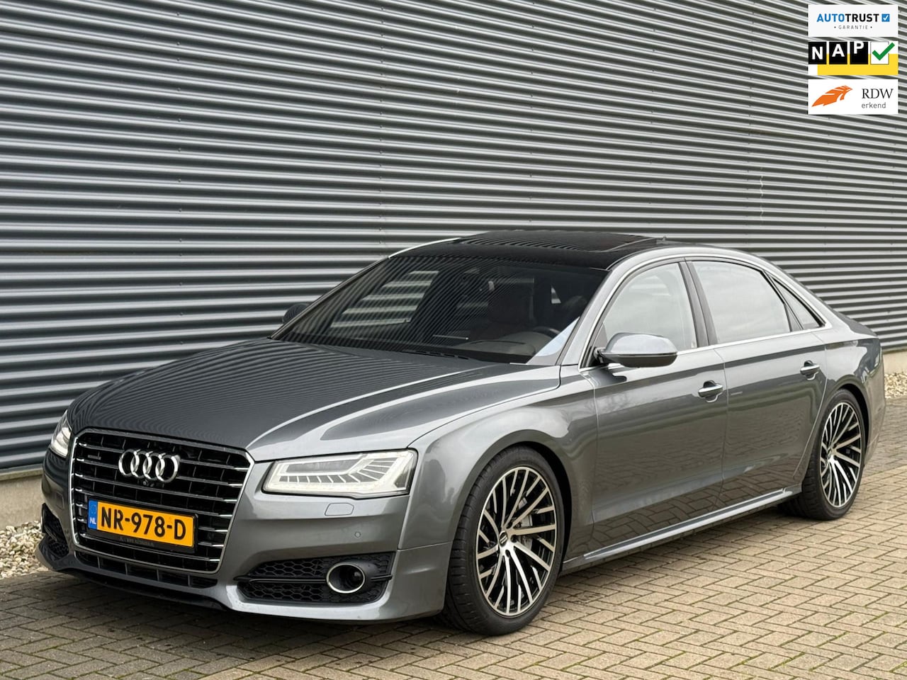 Audi A8 - 4.0 TFSI quattro Lang Pro Line+ | Facelift - VOL! - AutoWereld.nl