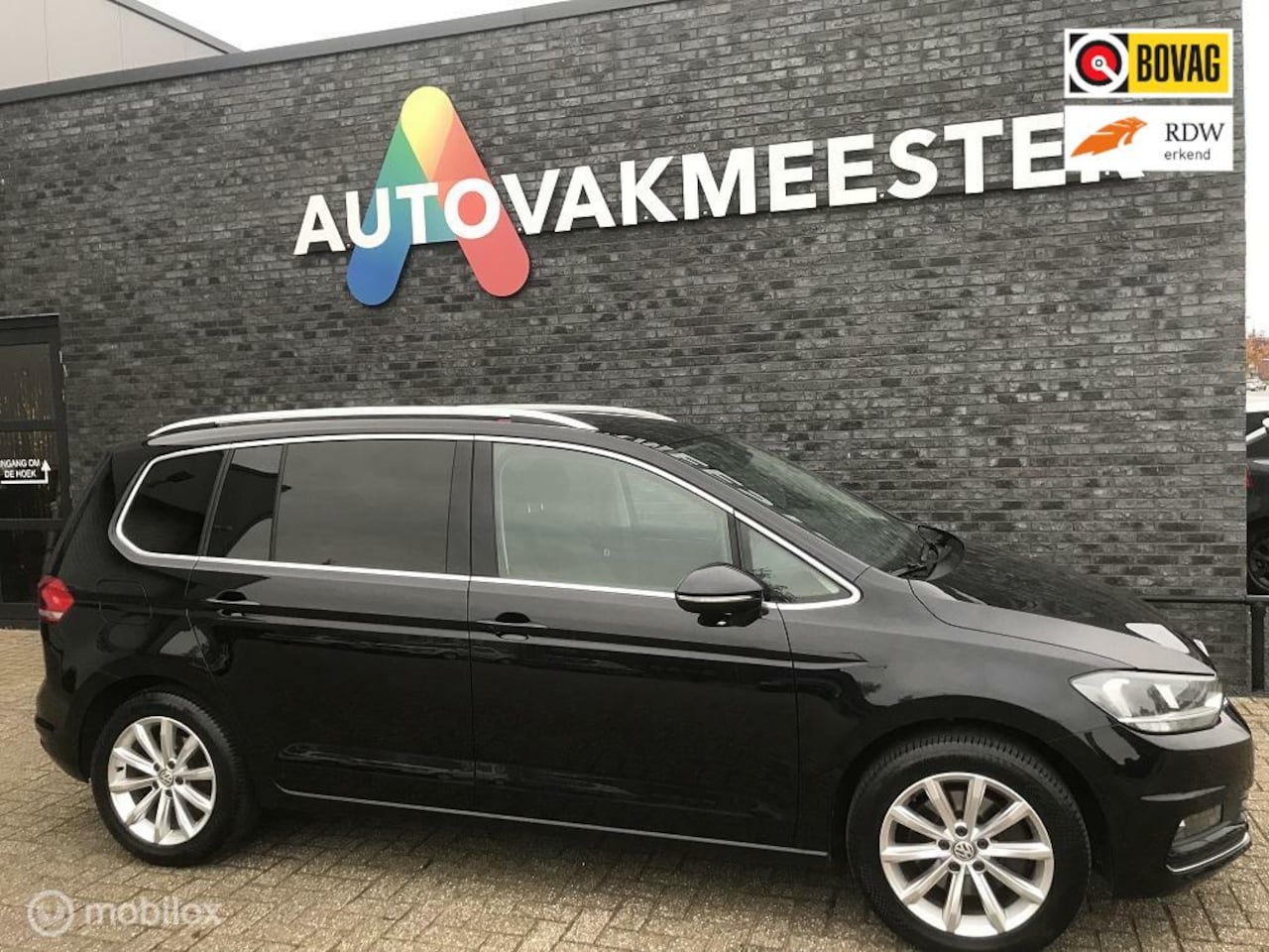 Volkswagen Touran - 1.5 TSI Highline 7p 1.5 TSI Highline 7p - AutoWereld.nl