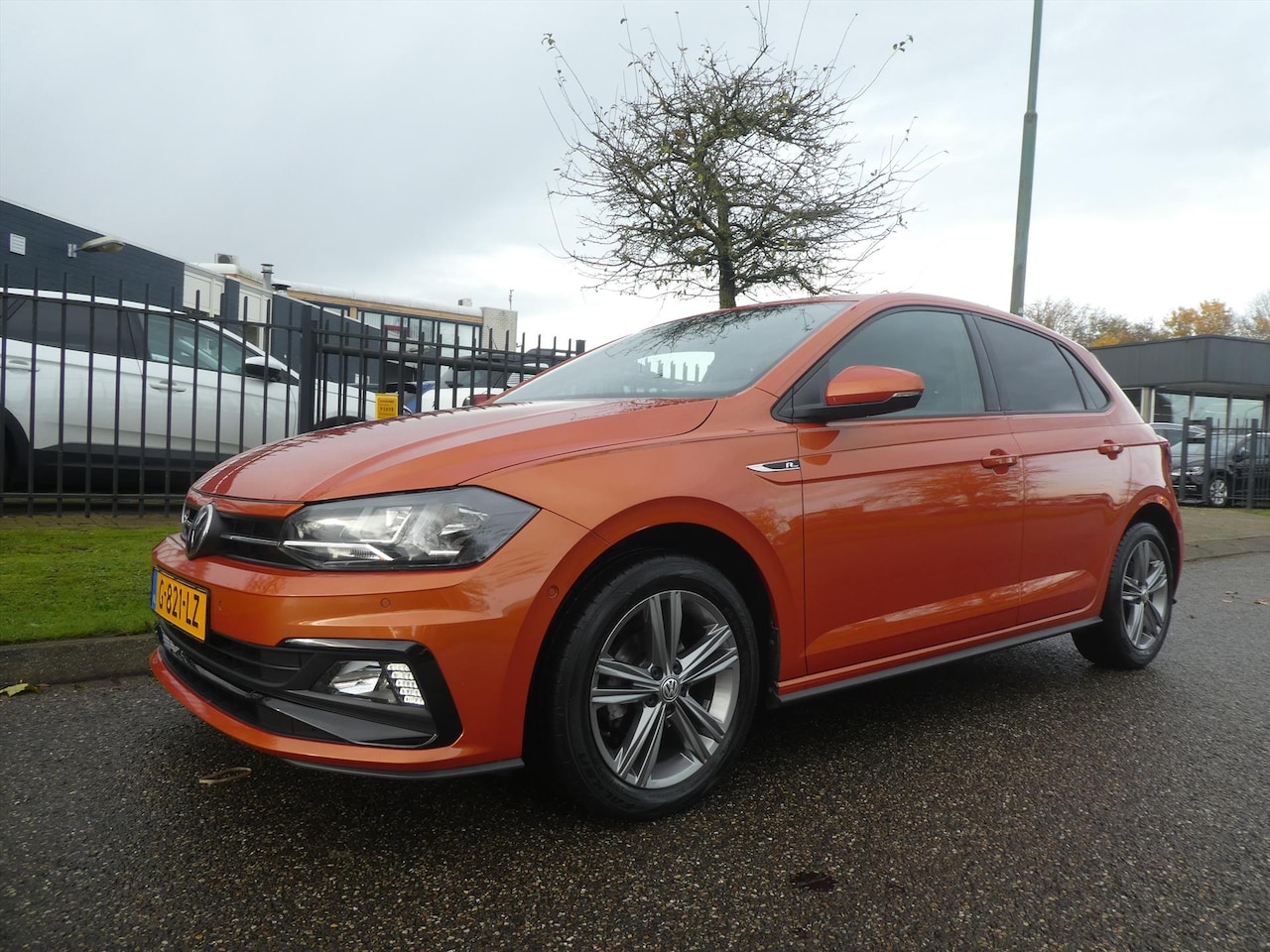 Volkswagen Polo - 1.0 TSI 95pk Highline Business R-Line Style Pakket Multi Media - AutoWereld.nl