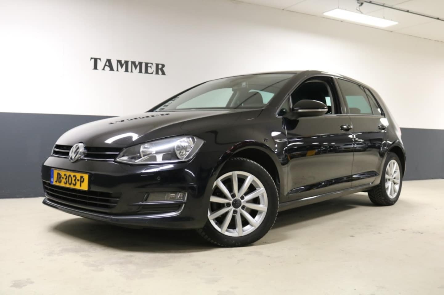 Volkswagen Golf - 1.4 TSI Business Edition R ZEER NETTE AUTO DEALERONDERHOUDEN - AutoWereld.nl