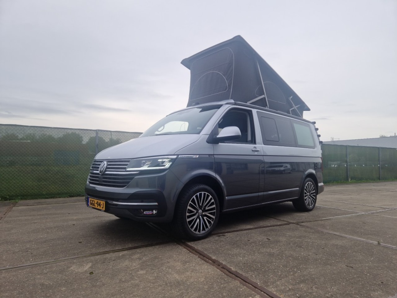 Volkswagen Transporter California - Ocean DSG TwoTone 2023 - AutoWereld.nl