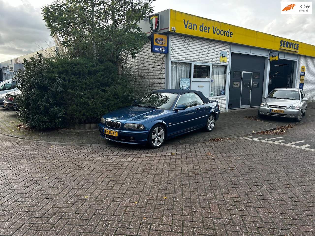 BMW 3-serie Cabrio - 325Ci Executive AUTOMAAT MET HARDTOP - AutoWereld.nl