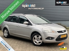 Ford Focus Wagon - 1.6-16V Futura BJ`11 Airco Trekhaak Elekpakket