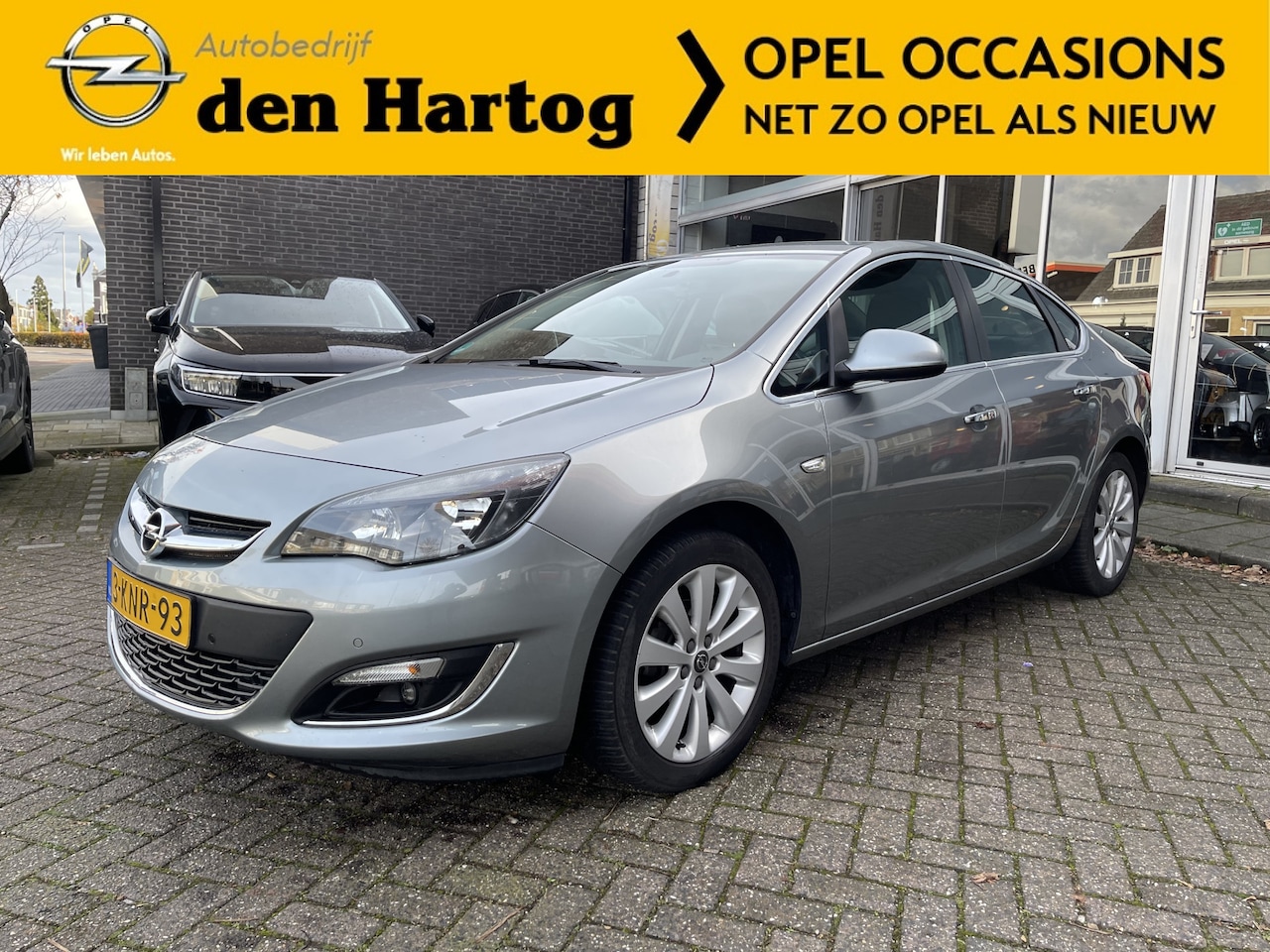 Opel Astra - 1.4 Cosmo Turbo Sedan - AutoWereld.nl