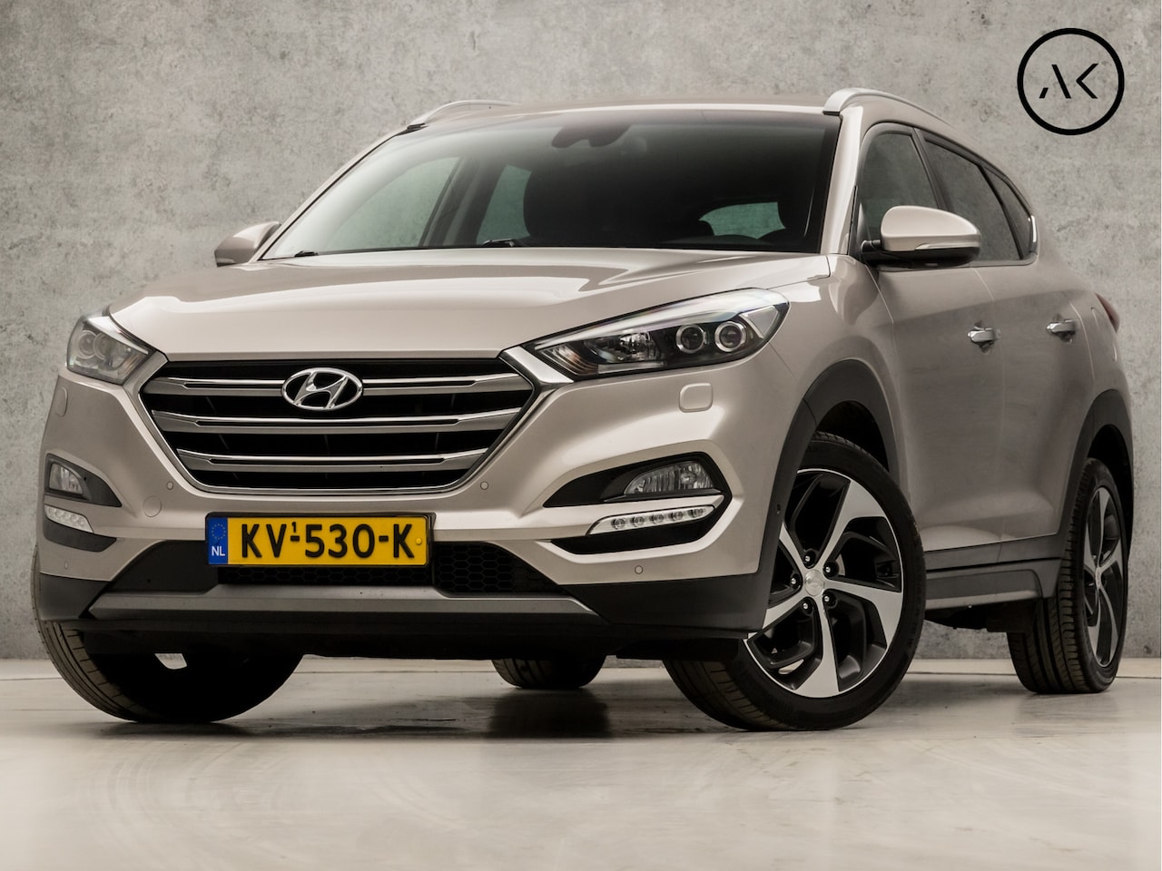 Hyundai Tucson - 1.6 T-GDi Premium 4WD 177Pk Automaat (NAVIGATIE, KEYLESS, STOELVERWARMING VOOR/ACHTER, CAM - AutoWereld.nl