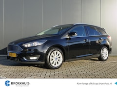 Ford Focus Wagon - 1.5 182pk Titanium Cruise control | Airco | Stoel & stuur- verwarming | Camera| Parkeersen