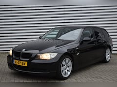 BMW 3-serie Touring - 318I / CRUISE / 17 LM. VELGEN / AFN. HAAK