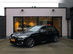 BMW 1-serie - 118I M-pakket Advertentie wordt nog compleet gemaakt