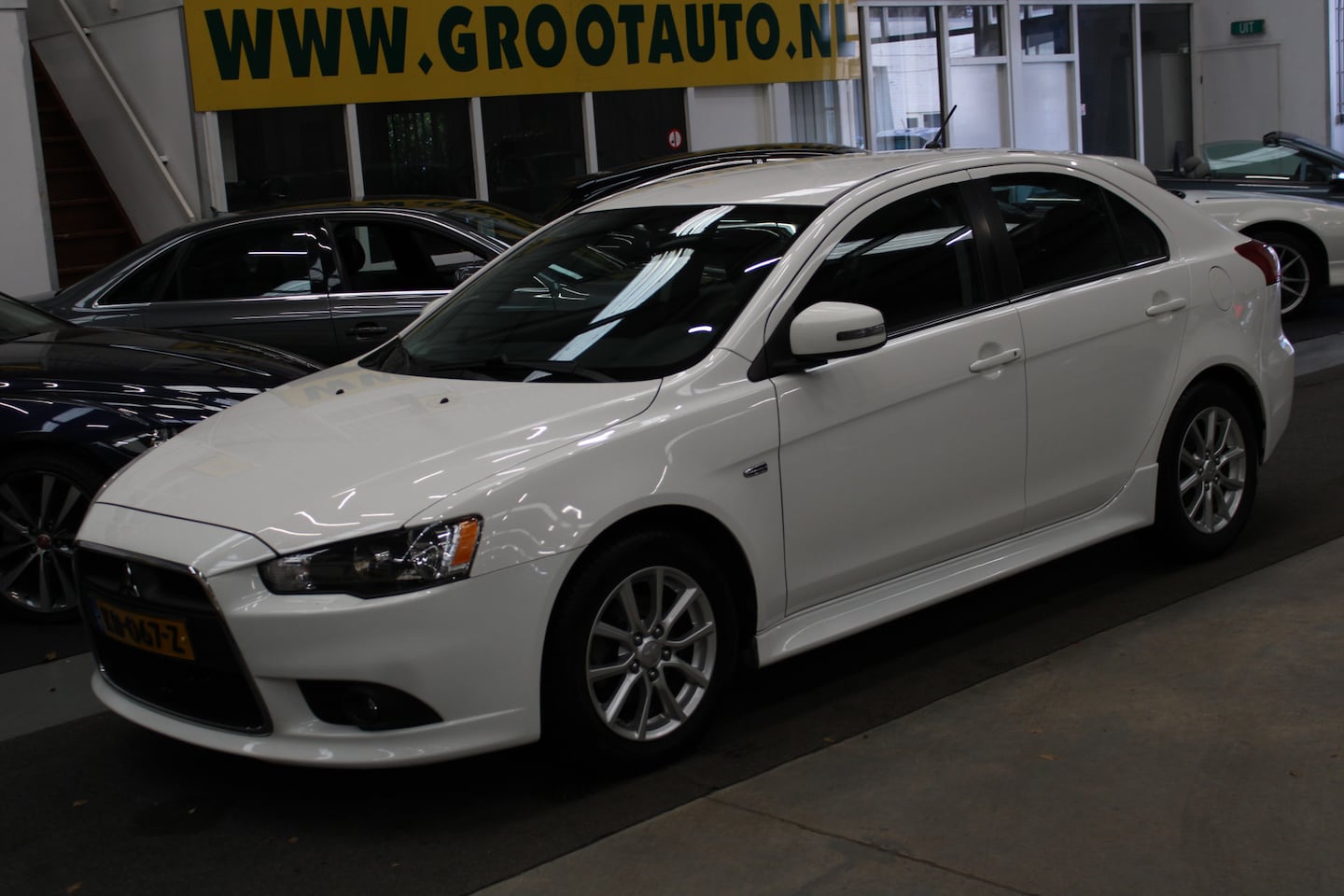 Mitsubishi Lancer Sportback - 1.6 Limited Edition Dealer onderhouden, Airco, Cruise control - AutoWereld.nl