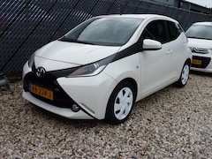 Toyota Aygo - 1.0 VVT-I X-PLAY