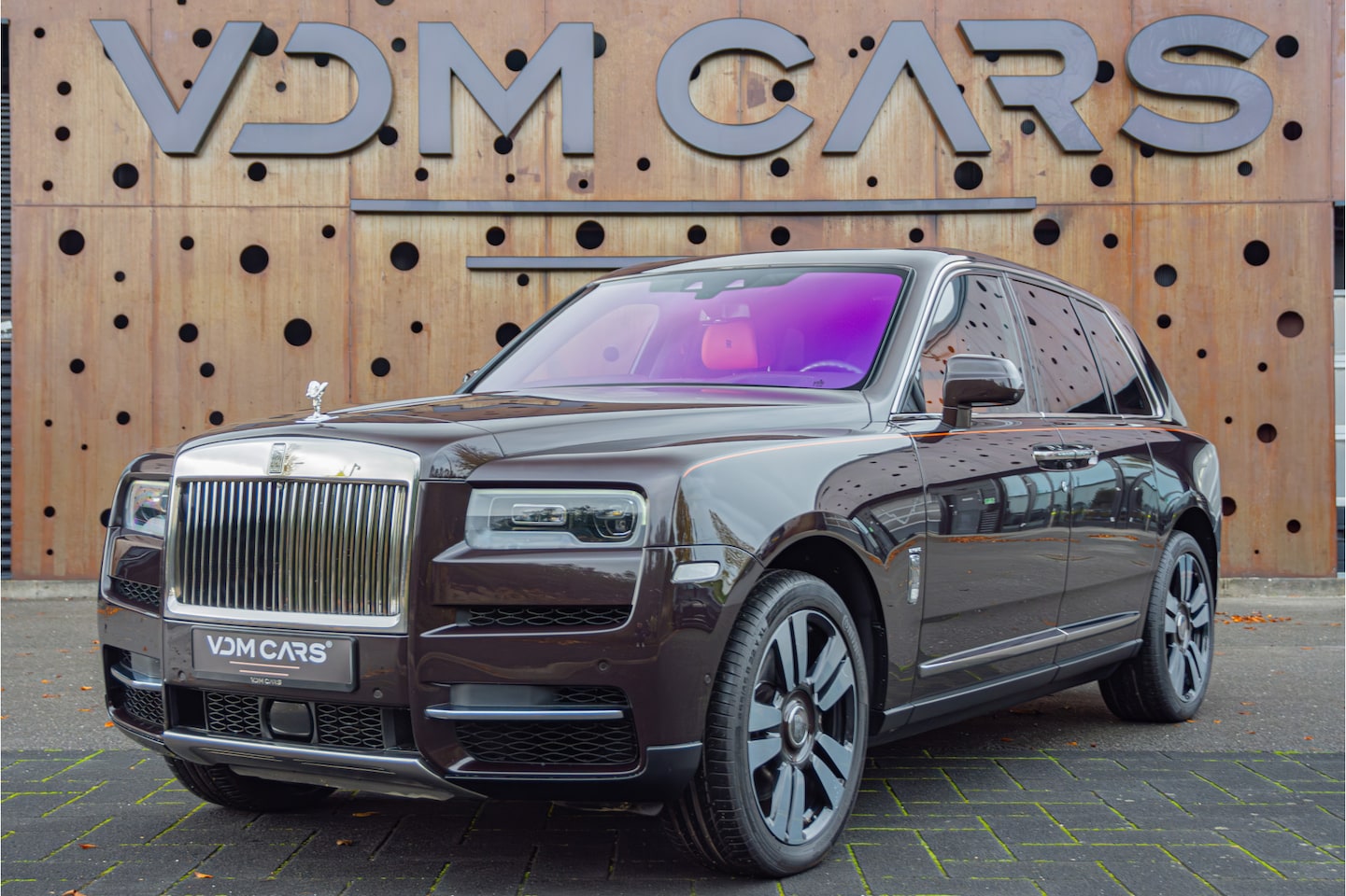 Rolls-Royce Cullinan - 6.75 V12 | Rear-Entertainment | Bespoke | Massage | Viewing Suite | Nieuwe Service | - AutoWereld.nl