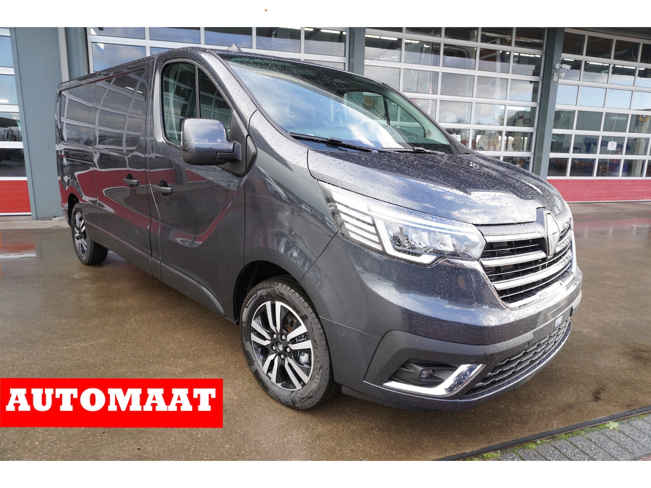 Renault Trafic - 2.0 Blue dCi 170PK T30 L2H1 Extra Automaat Nr. V217 | Climate | Navi | Camera | Adap.cruis - AutoWereld.nl