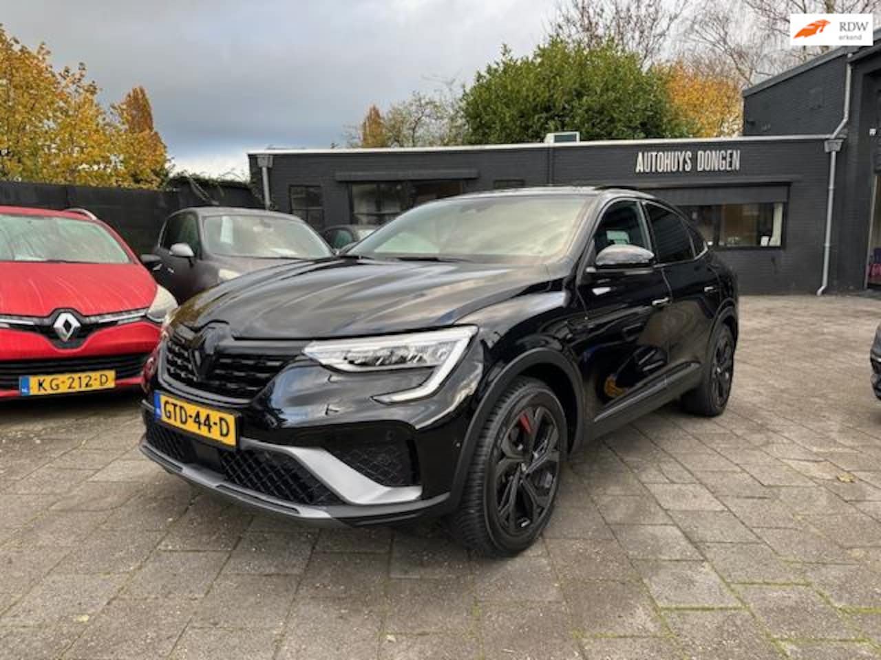 Renault Arkana - 1.6 E-Tech Hybrid 145 R.S. Line! Aut! Leder! LED! - AutoWereld.nl