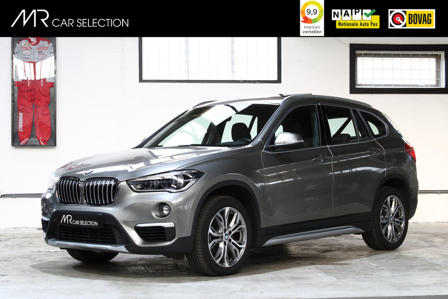 BMW X1 - sDrive20i High Executive | Panoramadak | Head-Up | Camera | 18 inch | Leder | NL Auto | BT - AutoWereld.nl