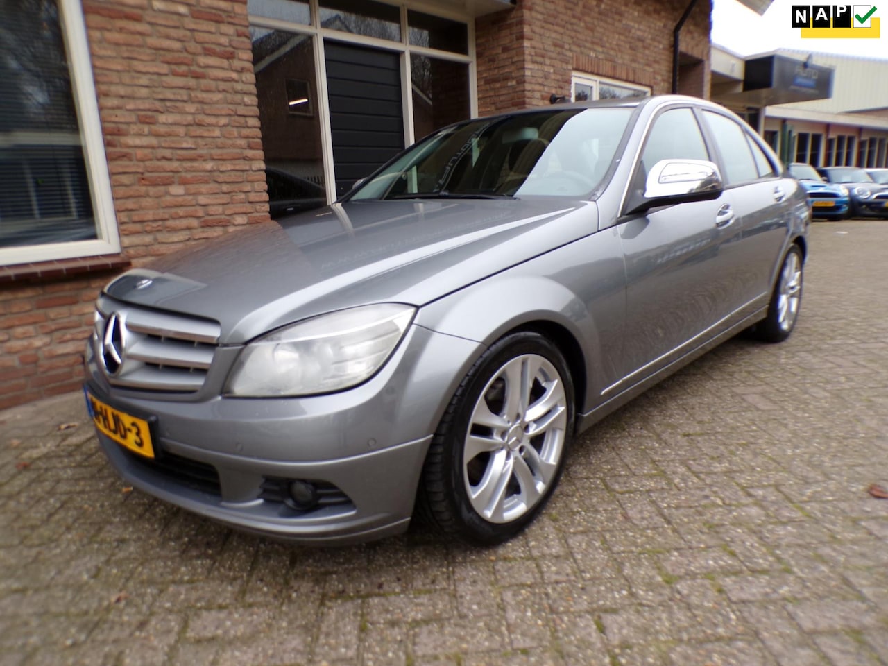 Mercedes-Benz C-klasse - 220 CDI Avantgarde Automaat / Navi - AutoWereld.nl