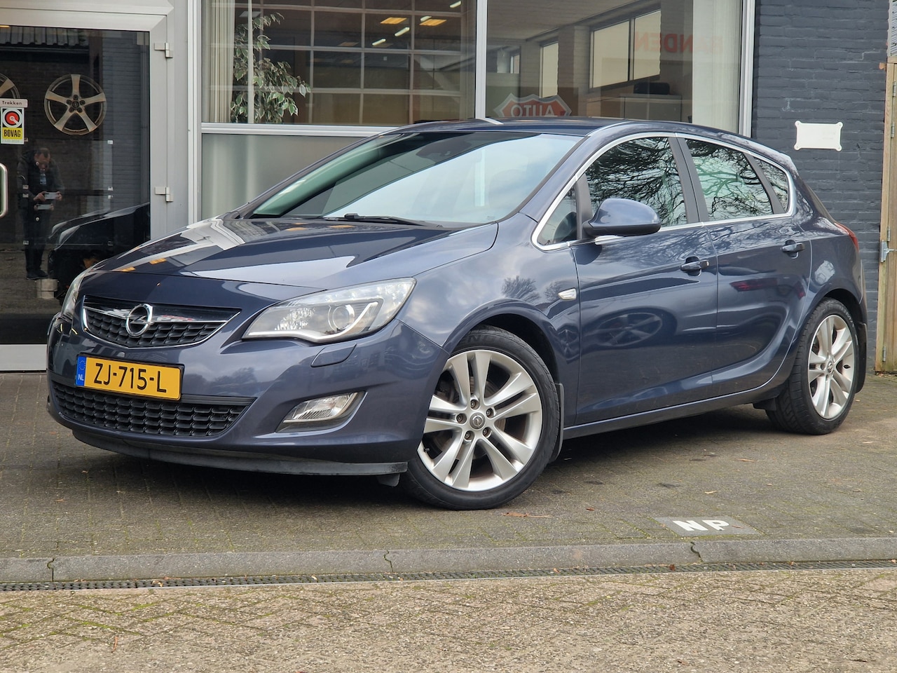 Opel Astra - 1.6 Turbo Sport 180PK / CLIMA / CRUISE / ANDROID - AutoWereld.nl