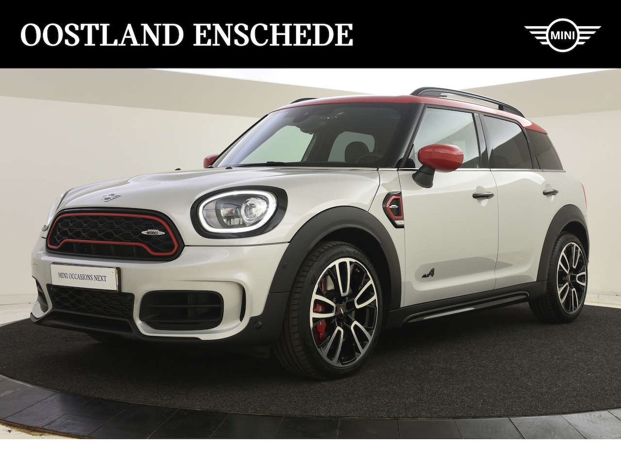 MINI Countryman - JCW ALL4 Chili Automaat / Panoramadak / Achteruitrijcamera / Comfort Access / LED / Apple - AutoWereld.nl