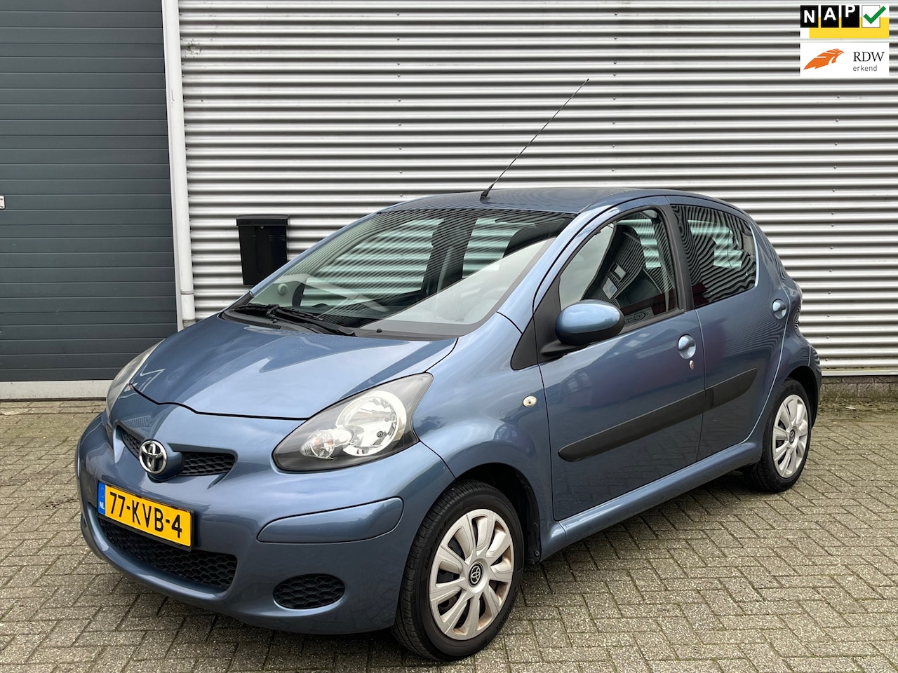 Toyota Aygo - 1.0-12V Comfort | net onderhoud gehad | - AutoWereld.nl