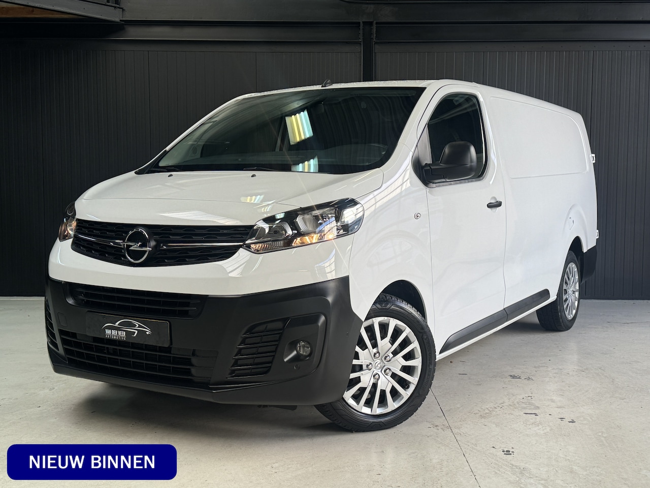 Opel Vivaro - 2.0 CDTI 123PK L3H1 Innovation | Apple Carplay/Android Auto | Stoelverwarming | Cruise | P - AutoWereld.nl