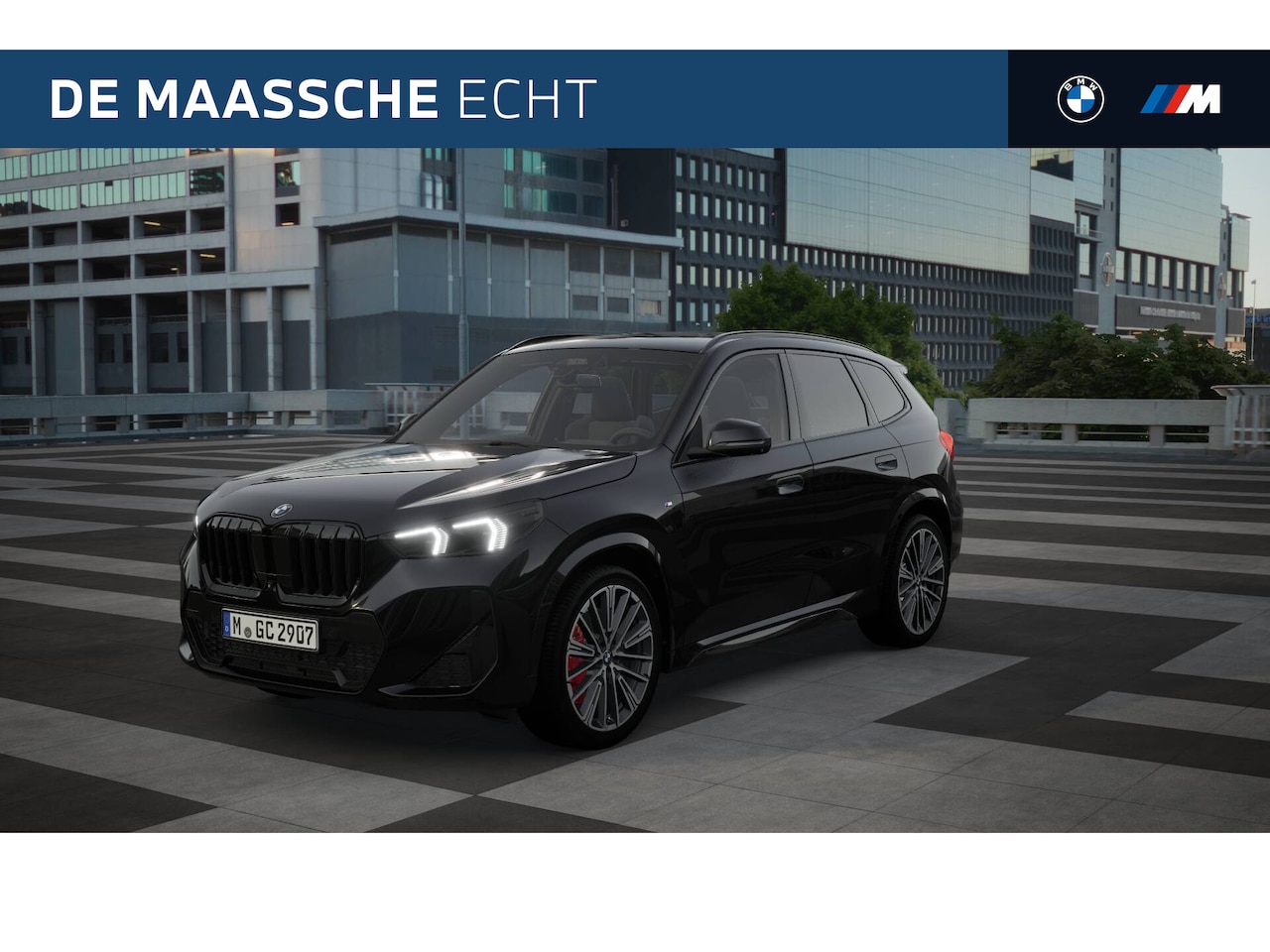 BMW X1 - sDrive18i High Executive M Sport Automaat / Panoramadak / Trekhaak / Verwarmd stuurwiel / - AutoWereld.nl