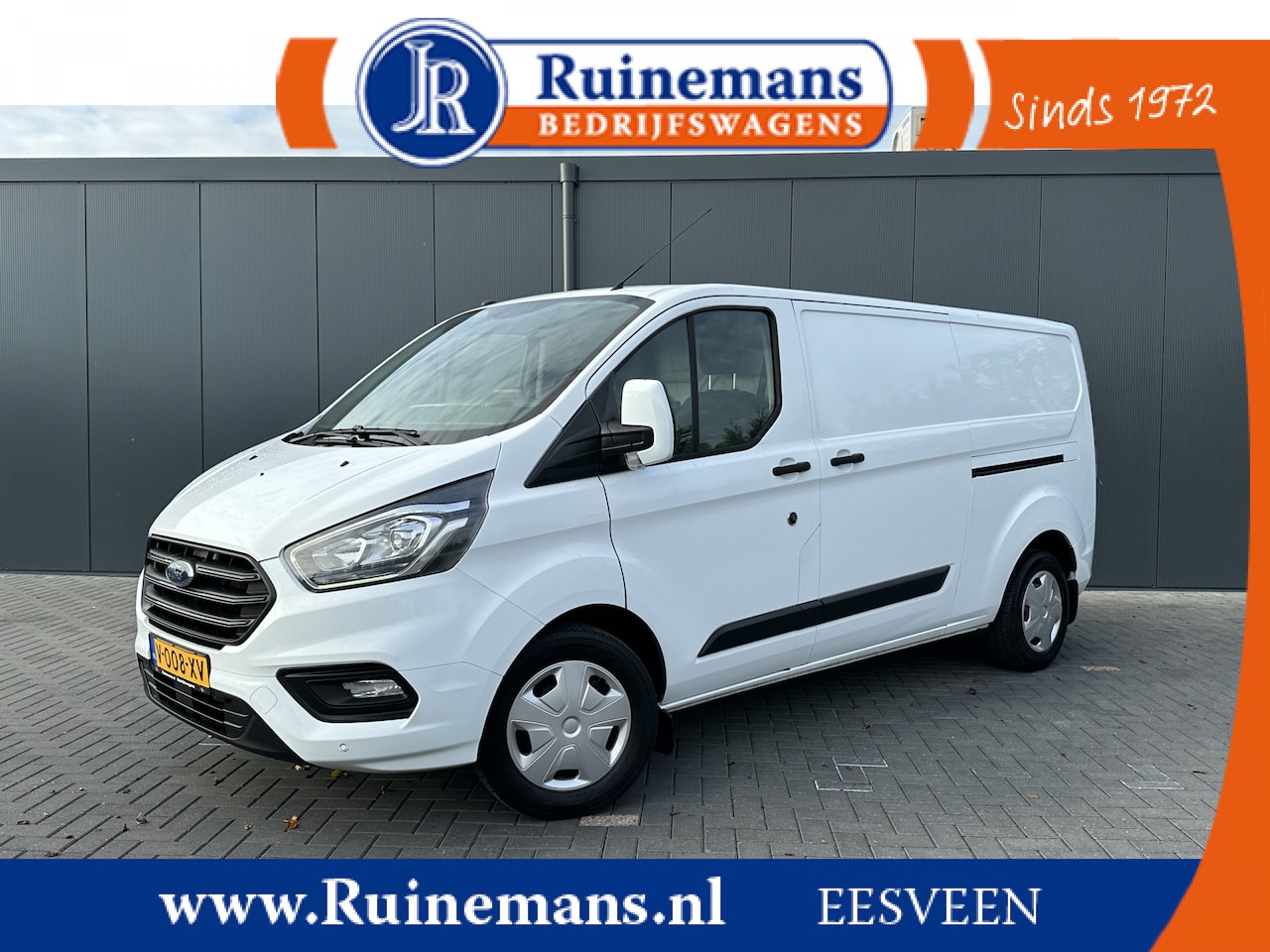 Ford Transit Custom - 2.0 TDCI 131 PK / L2H1 / 1e EIG. / 2.800 KG AHG / 2x SCHUIFDEUR / TREKHAAK / CAMERA / NAVI - AutoWereld.nl