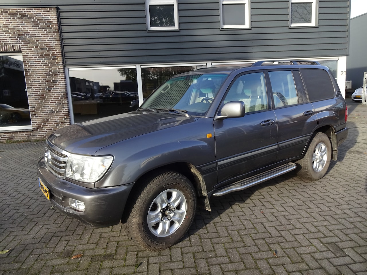 Toyota Land Cruiser 100 - LandCruiser grijs kenteken 4.2 VX Standard Roof Window Van - AutoWereld.nl