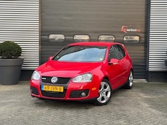 Volkswagen Golf - 2.0 TFSI DSG GTI | Airco | Stoelverwarming | Lichtmetalen Velgen |