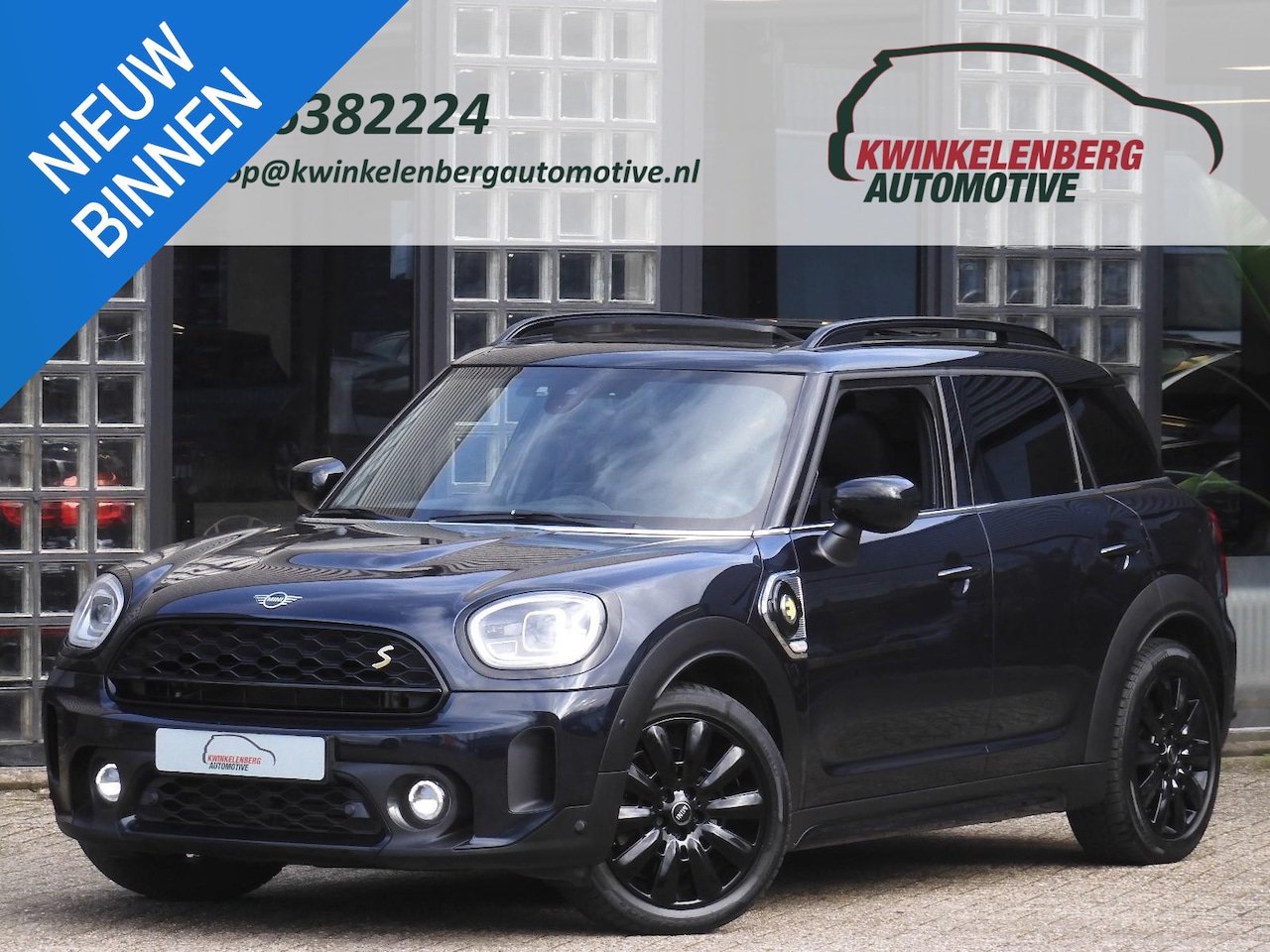 MINI Countryman - Cooper SE ALL4/ PANORAMADAK/ LEER/ CAMERA - AutoWereld.nl