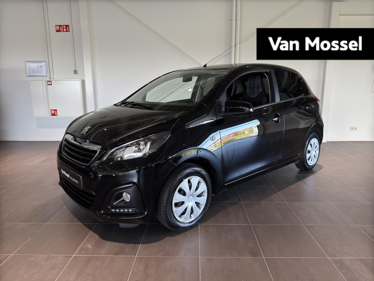 Peugeot 108 - 1.0 e-VTi Active | AIRCO | 5 DRS | LED | BLUETOOTH | ZUINIG | - AutoWereld.nl