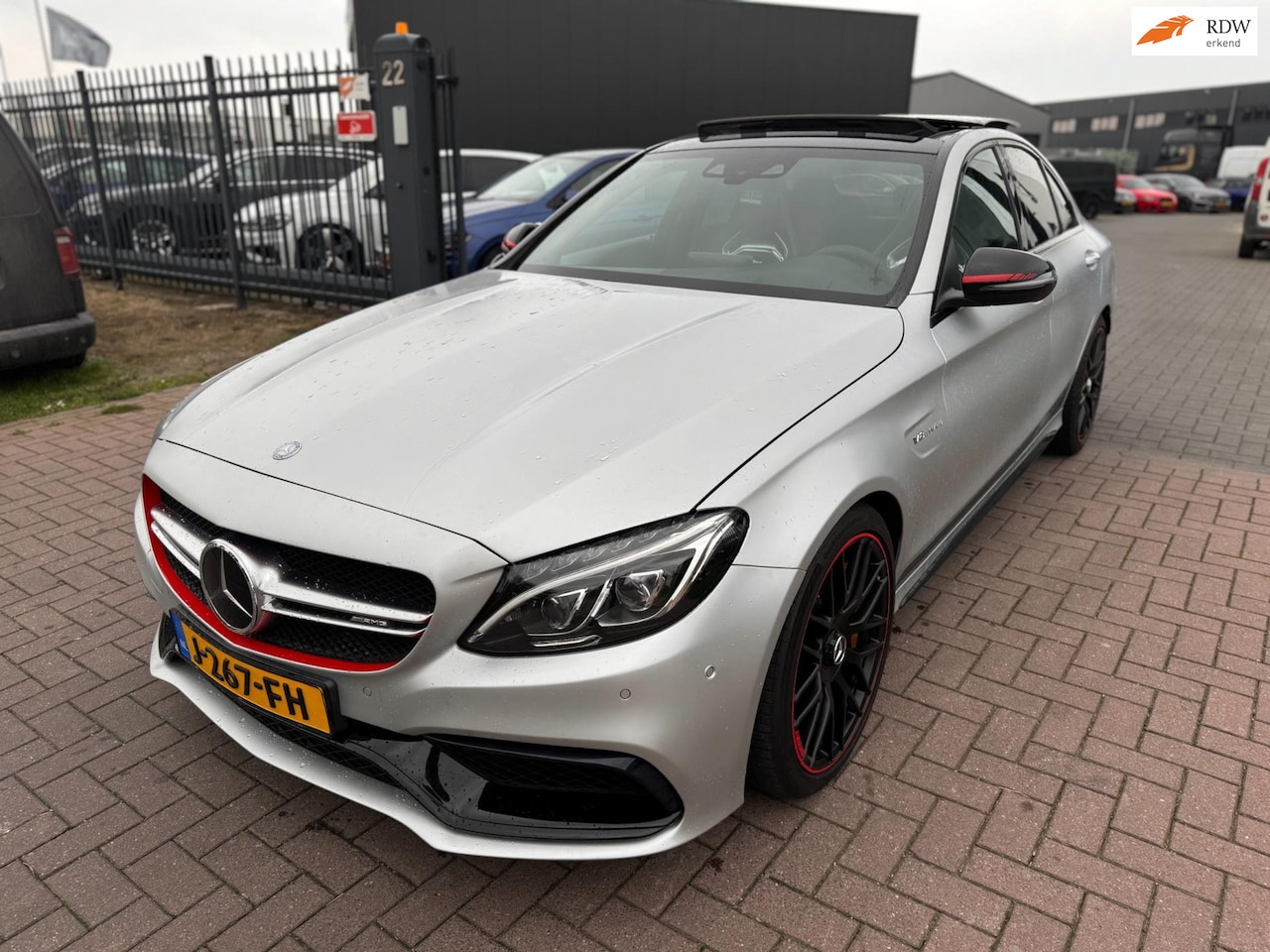 Mercedes-Benz C-klasse - C63S AMG 2016 Edition 1 Ceramic Pano Schaal - AutoWereld.nl