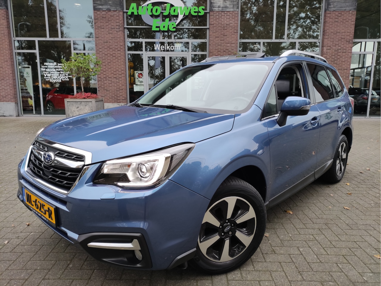 Subaru Forester - 2.0 Premium Leder - Panoramadak - Achteruitrijcamera - Dealer OH - NL auto - AutoWereld.nl