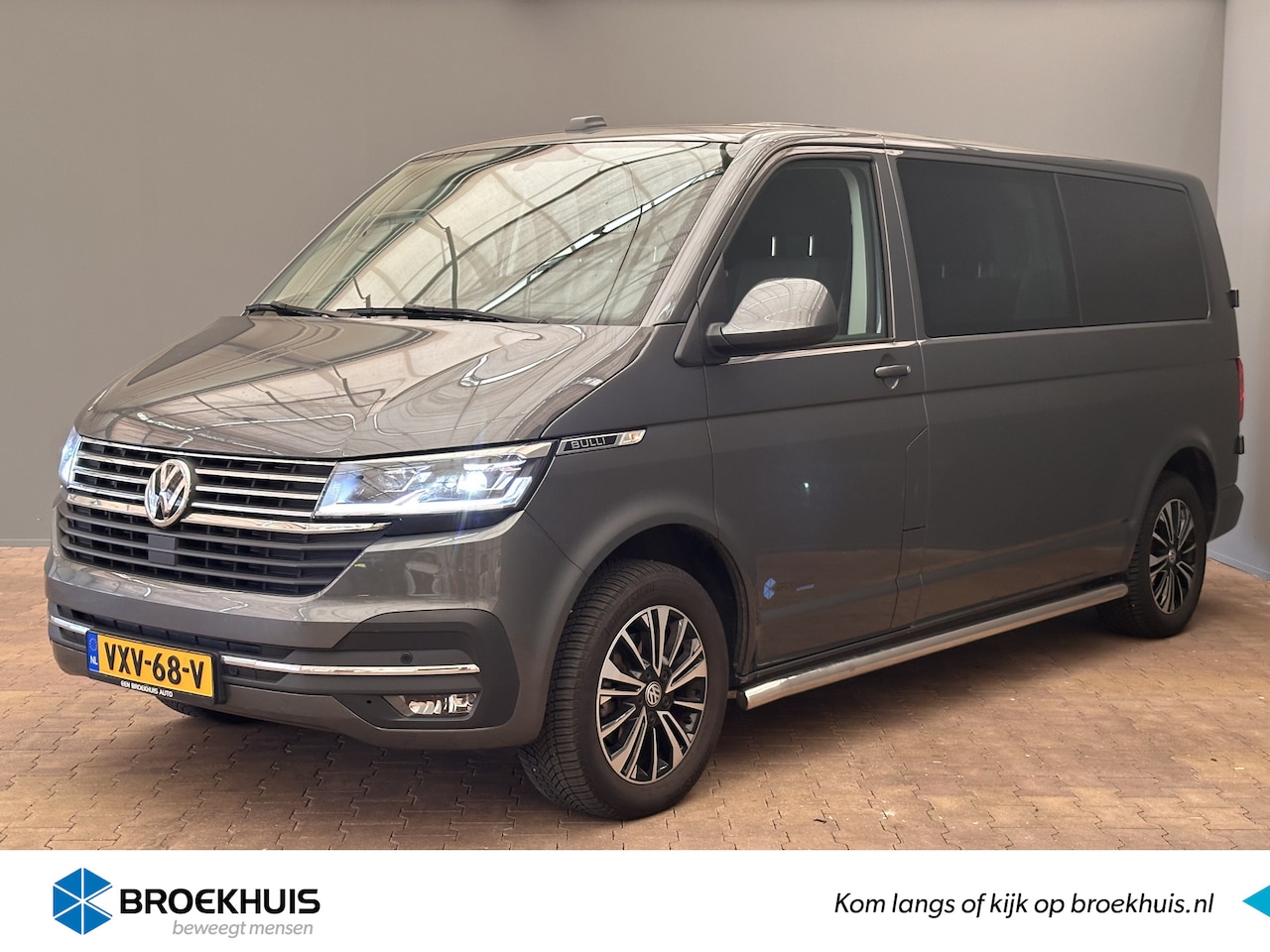 Volkswagen Transporter - 2.0 TDI L2H1 30 DC Bulli 150 PK Automaat | Camera | Adaptieve Cruise | Virtueel Dashboard - AutoWereld.nl