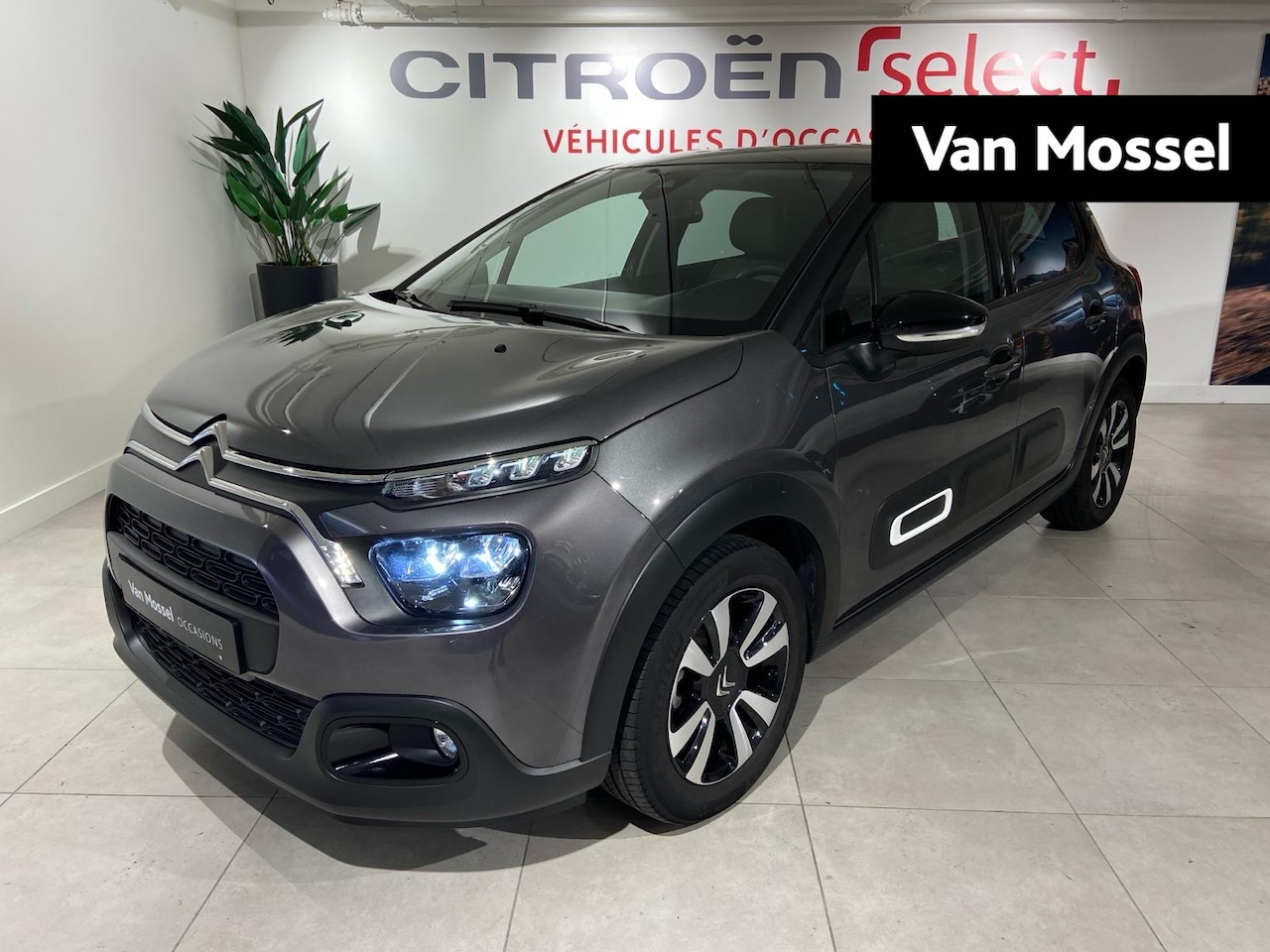 Citroën C3 - 1.2 PureTech Feel Edition | Navigatie | Apple Carplay/Android Auto | Camera - AutoWereld.nl