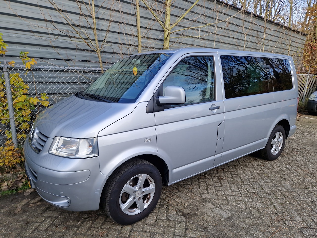 Volkswagen Transporter - 2.5 TDI 300 Comfortline DC 2.5 TDI 300 Comfortline DC - AutoWereld.nl