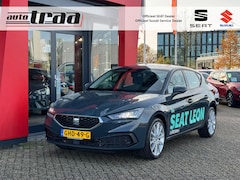 Seat Leon - 1.5 TSI Style / Parkeersensoren voor en achter / NIEUW 2025 MODEL /