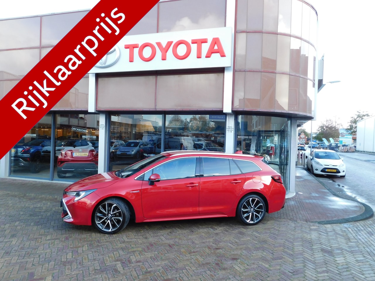 Toyota Corolla Touring Sports - 2.0 Hybrid Executive 2.0 Hybrid Executive - AutoWereld.nl