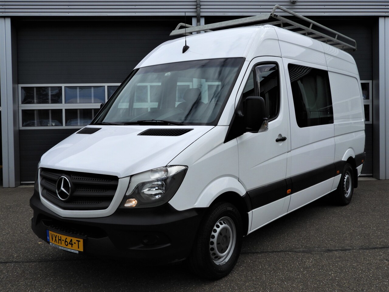 Mercedes-Benz Sprinter - 316 2.2 CDI L2H2 DC AIRCO | IMPERIAAL | 3.500 KG. TREKHAAK - AutoWereld.nl